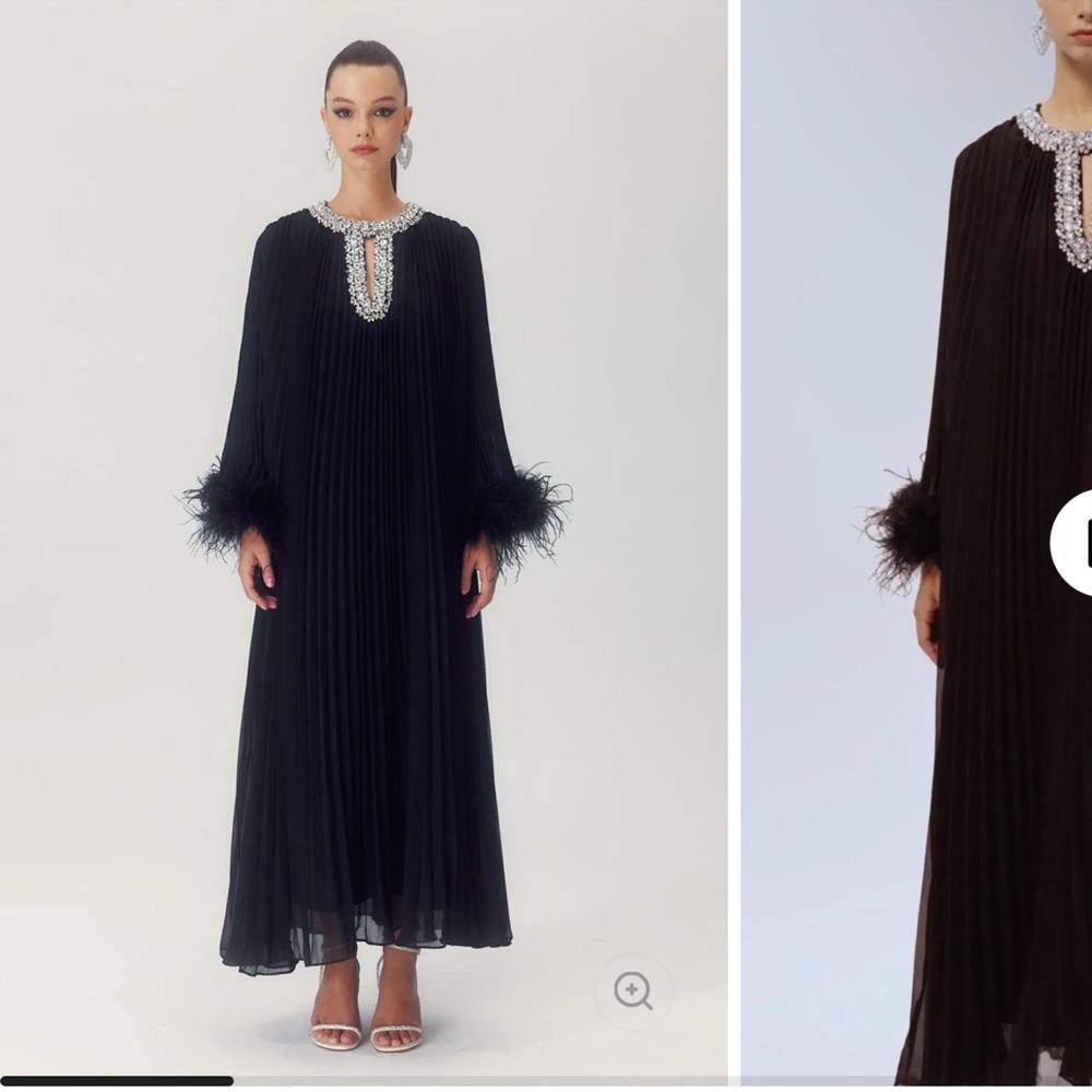 NWT YVONNE DIAMANTE FEATHERED PLEATED CHIFFON MAXI DRESS M